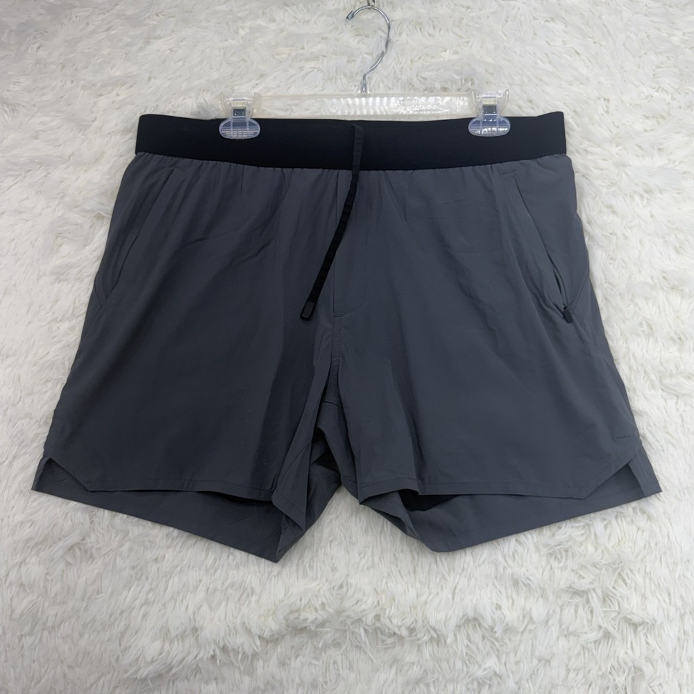Ten Thousand Interval Shorts Mens XL Gray Lined Training Athletic TTSH006